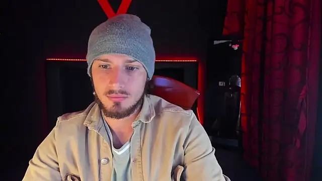 Snapshot of Angels21cm chatting on October 23, 2025, 12:10 am Angels21cm online show from October 23, 2025, 12:10 am