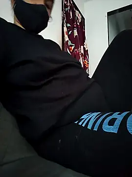 Snapshot of hottie_jenny9 chatting on October 12, 2025, 8:24 am hottie jenny9 online show from October 12, 2025, 8:24 am