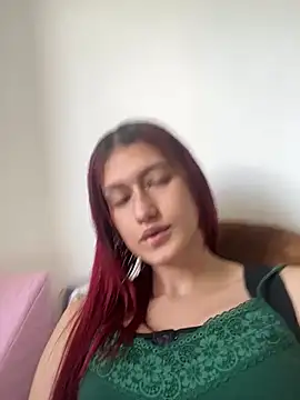 Caroline daring online show from March 9, 2026, 4:55 pm