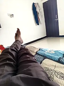 Chanderi19 online show from November 21, 2025, 9:52 am