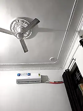 Chanderi19 online show from February 21, 2026, 4:41 pm