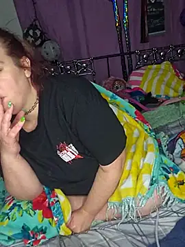 BabygurlJay online show from December 16, 2025, 8:08 am