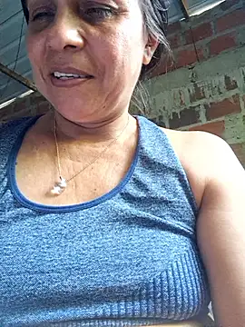 Snapshot of Lucerito-Hot chatting on November 10, 2025, 12:37 pm Lucerito-Hot online show from November 10, 2025, 12:37 pm