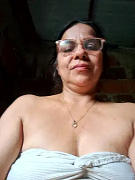 Snapshot of Lucerito-Hot chatting on December 1, 2025, 2:22 pm Lucerito-Hot online show from December 1, 2025, 2:22 pm