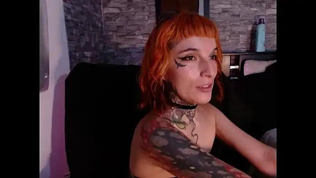 Snapshot of Inferno_Molly chatting on February 4, 2026, 3:56 am Inferno Molly online show from February 4, 2026, 3:56 am