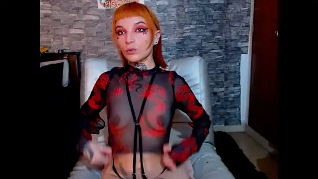 Snapshot of Inferno_Molly chatting on March 5, 2026, 2:40 am Inferno Molly online show from March 5, 2026, 2:40 am