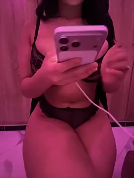 Snapshot of asile21 chatting on October 21, 2025, 6:03 am asile21 online show from October 21, 2025, 6:03 am