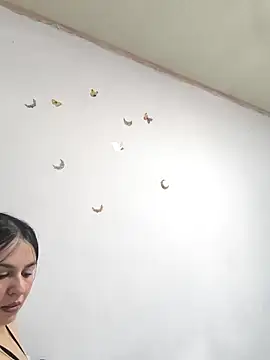 Daniela-rosee online show from March 1, 2026, 6:54 pm