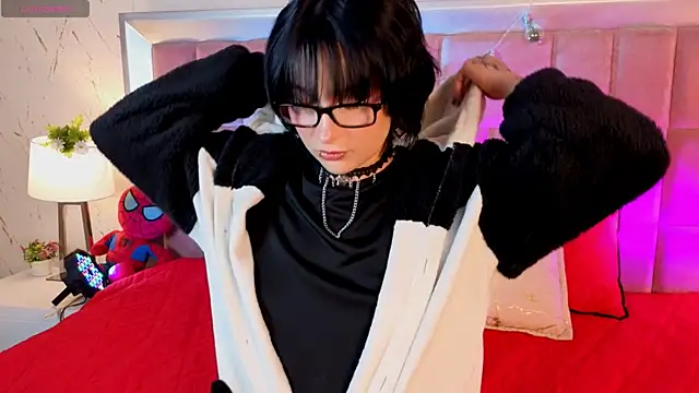 RobinBennett online show from April 19, 2026, 12:15 pm