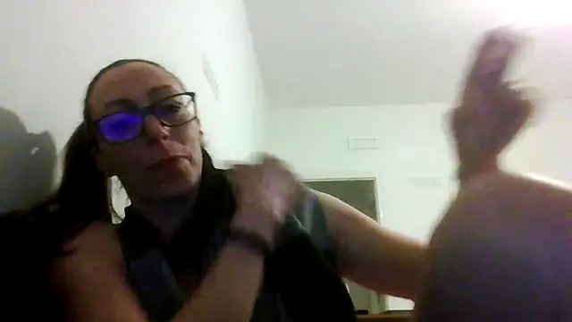 Astrid3 online show from December 20, 2025, 4:52 am