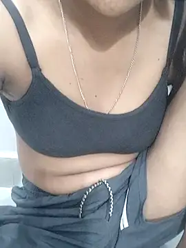 Your Ayesha56 online show from April 12, 2026, 6:02 pm