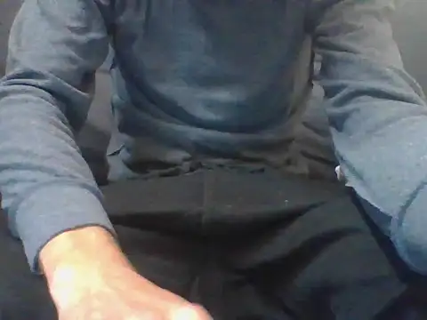 Snapshot of Sillycatfish chatting on March 31, 2026, 5:35 pm Sillycatfish online show from March 31, 2026, 5:35 pm