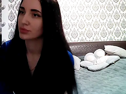 Snapshot of Kelyra chatting on July 11, 2026, 9:05 pm Kelyra online show from July 11, 2026, 9:05 pm