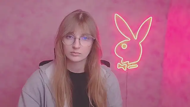 NeyliDream online show from October 8, 2025, 12:25 pm