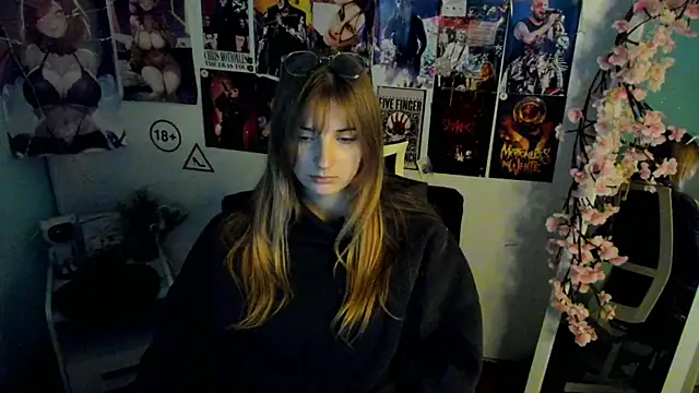 NeyliDream online show from November 29, 2025, 1:14 pm