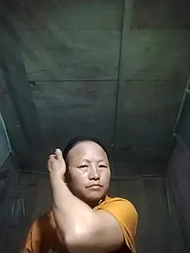 Samdim23 online show from November 5, 2025, 1:22 pm