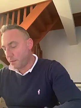 Marronglace1 online show from November 10, 2025, 3:22 pm