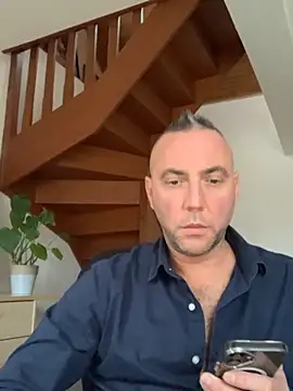 Marronglace1 online show from November 13, 2025, 3:22 pm