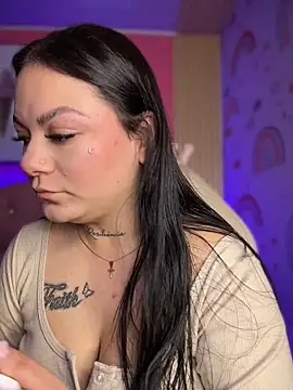 Snapshot of Megaan__More chatting on June 28, 2026, 4:40 am Megaan More online show from June 28, 2026, 4:40 am