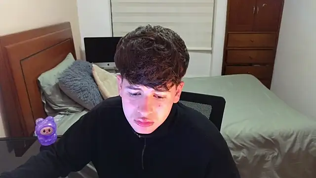 tightncuteass online show from October 10, 2025, 12:09 am