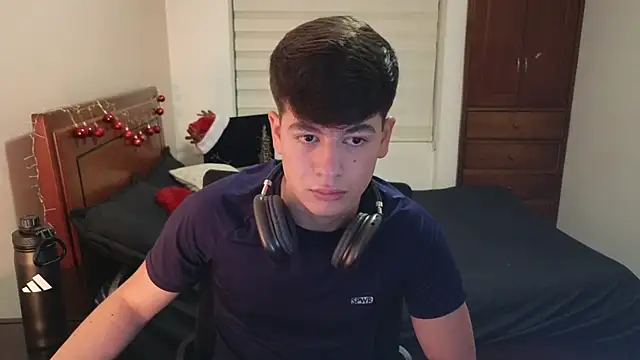 tightncuteass online show from November 24, 2025, 11:48 pm