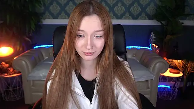 FoxyMayy online show from March 19, 2026, 1:59 pm