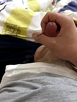 LAZ3R1 online show from October 18, 2025, 5:14 pm