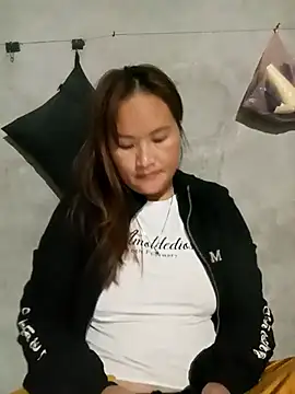 Tamara-a online show from November 2, 2025, 3:47 pm