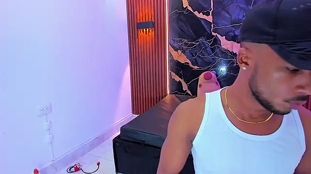 Lucky boys  X online show from September 18, 2025, 11:45 am