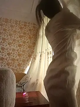 Snapshot of luy-xinh02 chatting on September 21, 2025, 2:02 am luy-xinh02 online show from September 21, 2025, 2:02 am