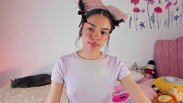 maddy parker   online show from May 14, 2026, 8:04 pm
