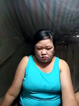 riso-00 online show from September 27, 2025, 1:32 am