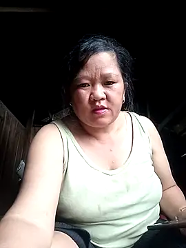 riso-00 online show from September 28, 2025, 2:28 am