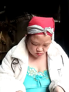 riso-00 online show from February 7, 2026, 7:12 am