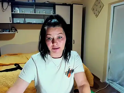 Soffy Skye online show from May 12, 2026, 5:26 am