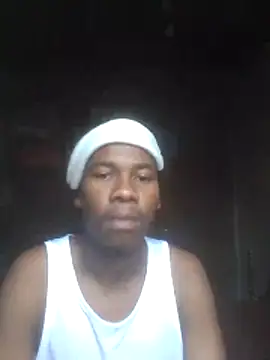Snapshot of Freelly chatting on June 7, 2026, 9:46 am Freelly online show from June 7, 2026, 9:46 am