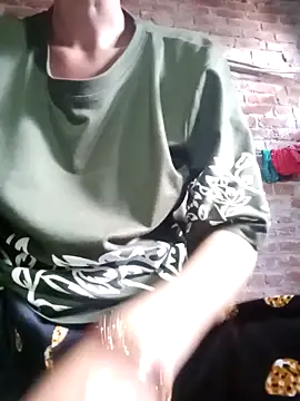 Hotcp6 online show from September 28, 2025, 7:14 am