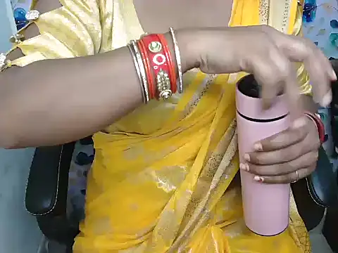 Snapshot of bold_naina chatting on September 25, 2025, 4:27 am bold naina online show from September 25, 2025, 4:27 am