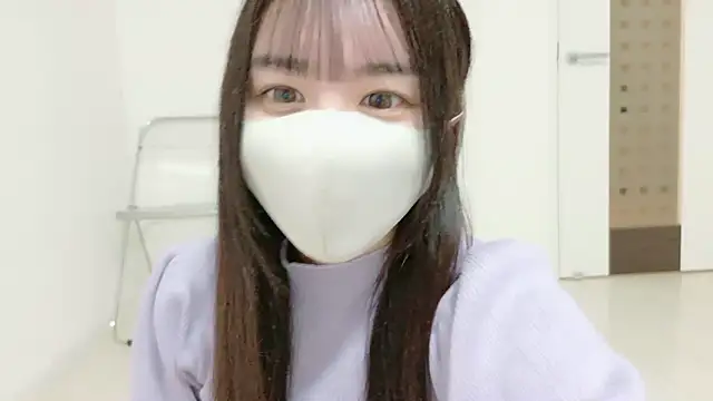  Mia land  online show from February 6, 2026, 1:25 pm