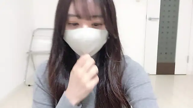  Mia land  online show from March 13, 2026, 2:23 pm