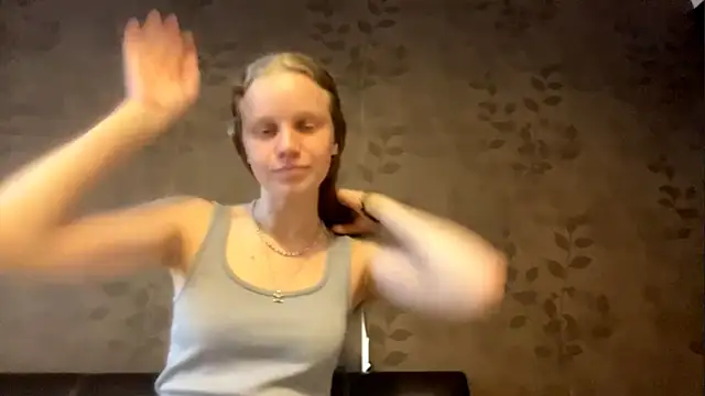Snapshot of GlyndaCaver chatting on September 25, 2025, 9:57 am GlyndaCaver online show from September 25, 2025, 9:57 am