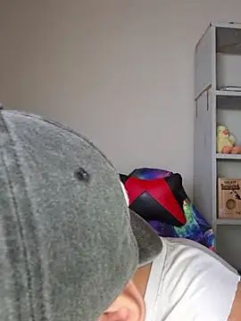 ObeyLust online show from February 10, 2026, 5:06 pm