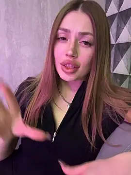 Elizabeth Tay online show from March 14, 2026, 6:46 pm