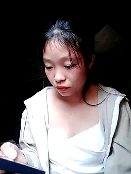 Snapshot of Phuoc_xx chatting on December 18, 2025, 3:01 am Phuoc xx online show from December 18, 2025, 3:01 am