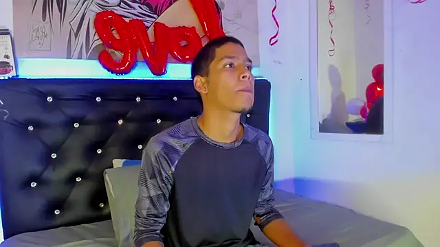 xxKamadevaxx online show from September 21, 2025, 12:18 pm