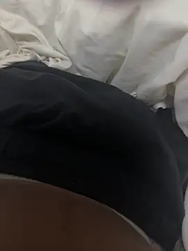 Snapshot of dlasian2026 chatting on September 14, 2025, 10:20 pm dlasian2026 online show from September 14, 2025, 10:20 pm