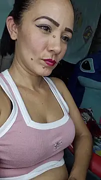 Lhia  online show from January 14, 2026, 9:09 pm