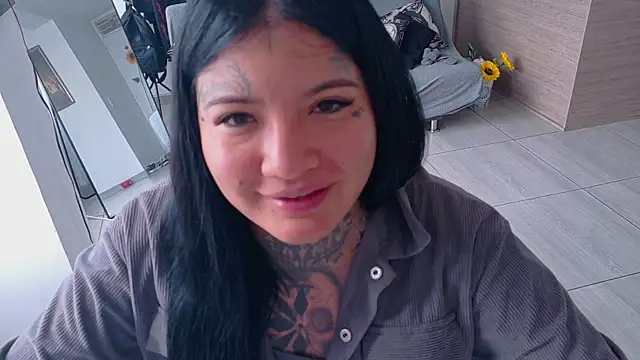 Unatatuada online show from October 11, 2025, 12:36 pm