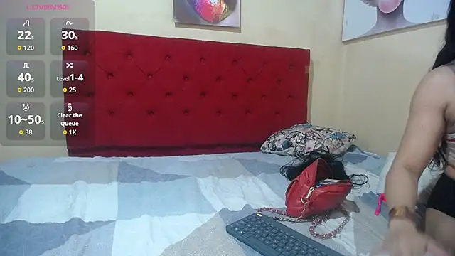 Anthonella duran online show from September 19, 2025, 2:29 pm