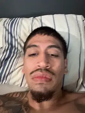 busnfatnutsLildee online show from October 30, 2025, 7:54 am